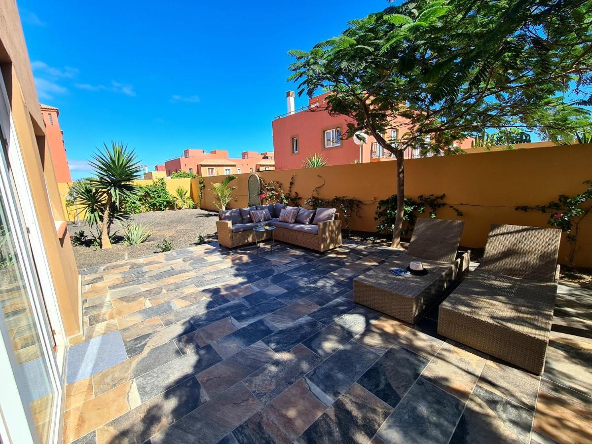 Casa Zalla 110M2, 200M2 Garden, Pool, 1Gb Wi-Fi, Private Parking 코라레호 외부 사진