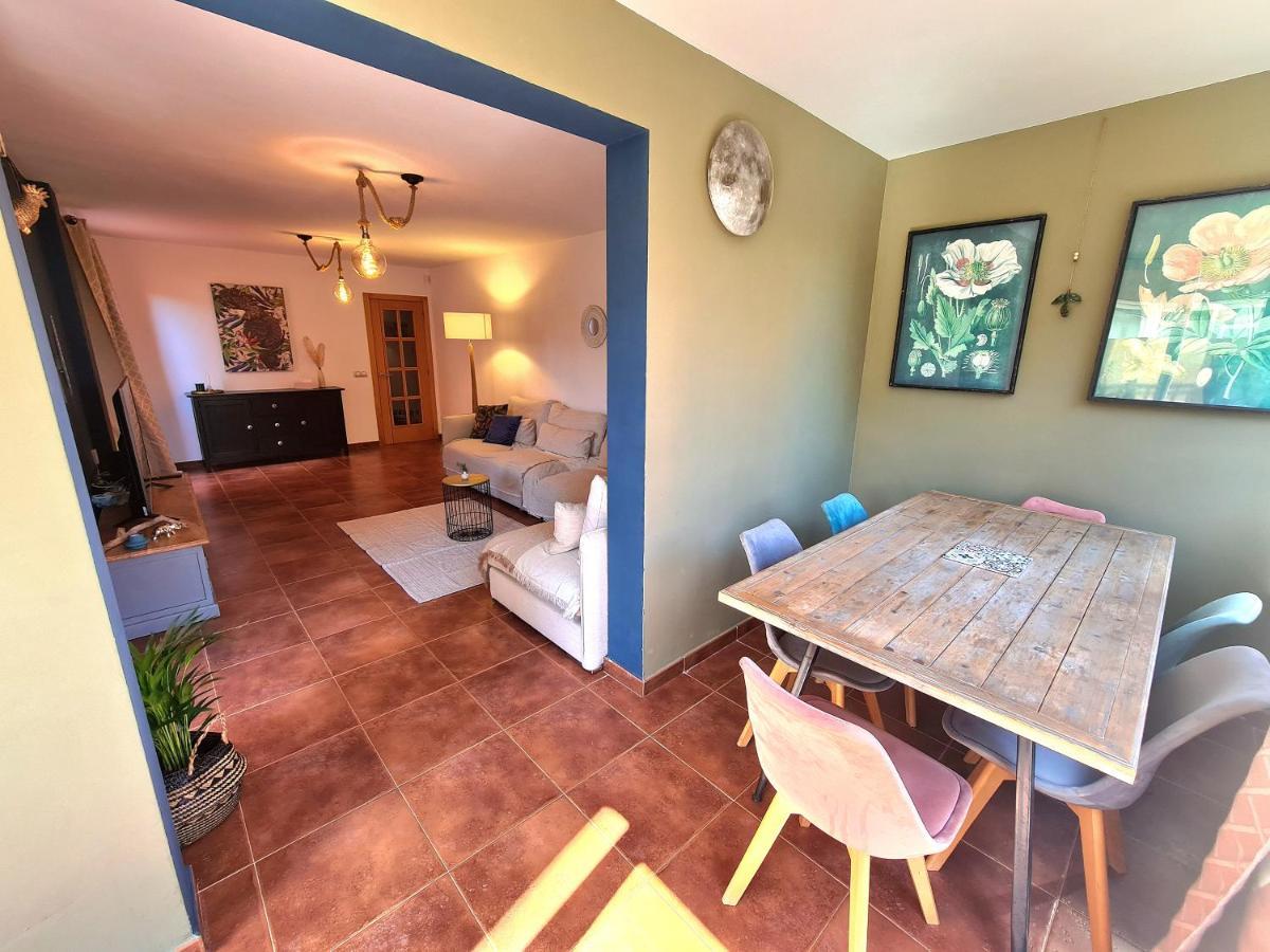 Casa Zalla 110M2, 200M2 Garden, Pool, 1Gb Wi-Fi, Private Parking 코라레호 외부 사진