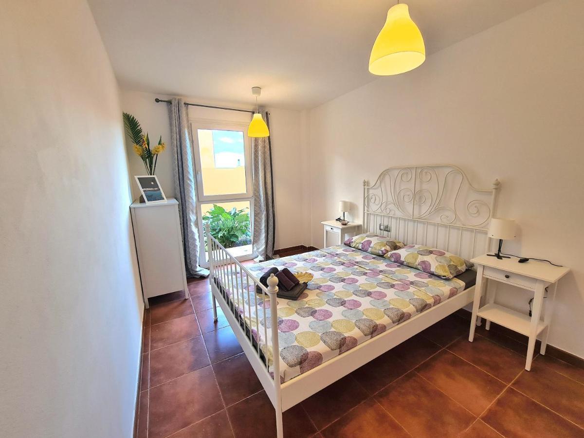 Casa Zalla 110M2, 200M2 Garden, Pool, 1Gb Wi-Fi, Private Parking 코라레호 외부 사진